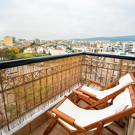 Celestial Garden-Thessaloniki'S Modern, Eclectic Penthouse With An Amazing View And Veranda Exterior photo