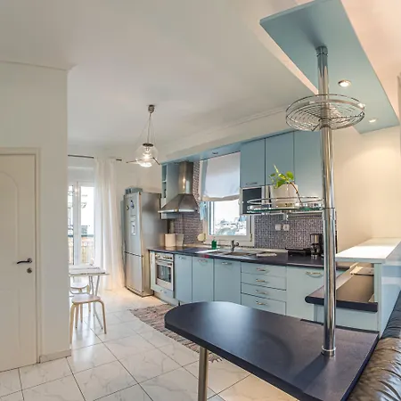Celestial Garden-Thessaloniki'S Modern, Eclectic Penthouse With An Amazing View And Veranda Exterior photo
