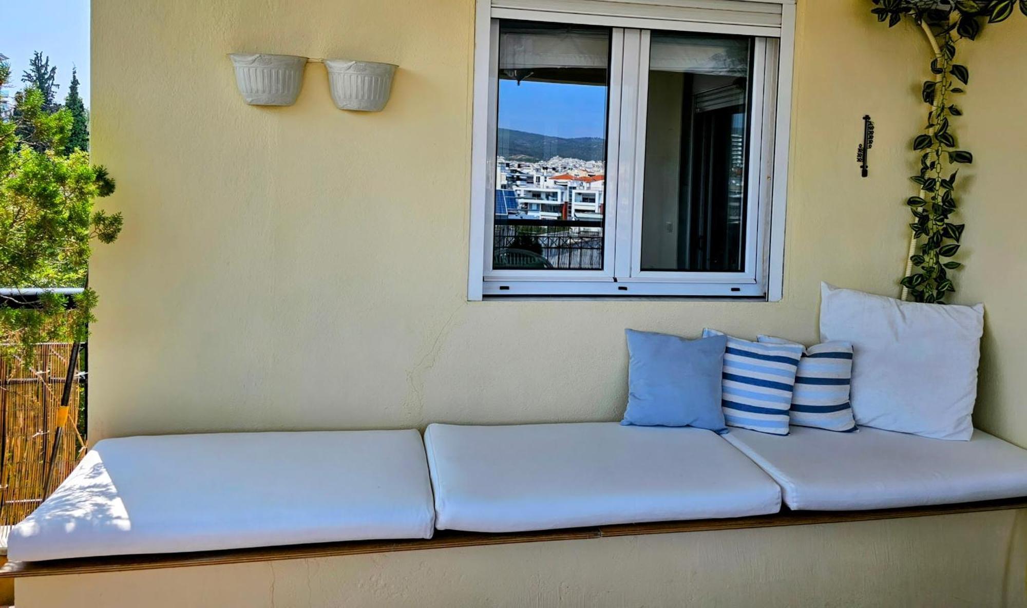 Apartment Celestial Garden-thessaloniki's Modern, Eclectic Penthouse With An Amazing View And Veranda Thessaloniki
